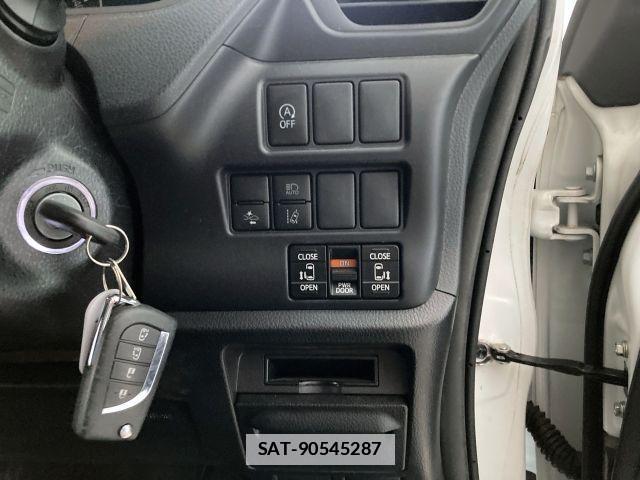 Toyota NOAH 2021-02 7787689-19