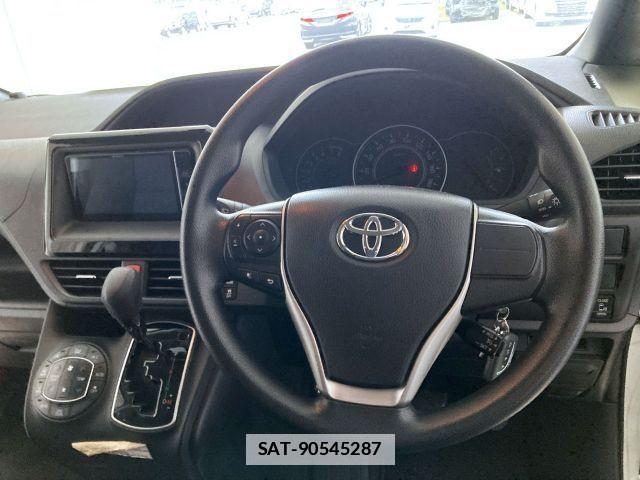 Toyota NOAH 2021-02 7787689-20