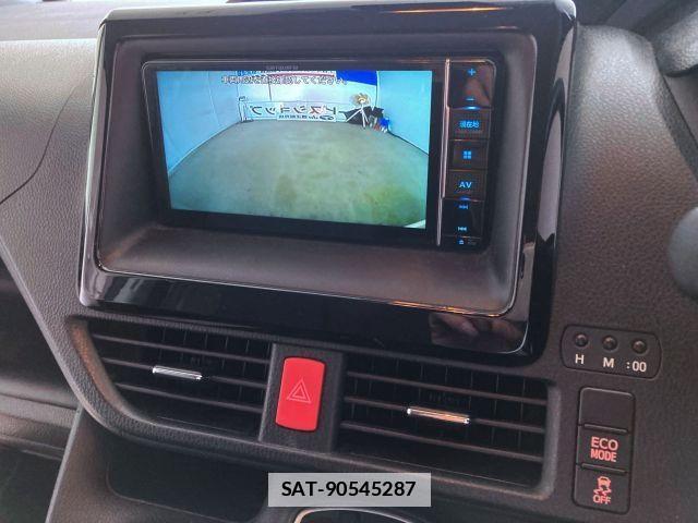 Toyota NOAH 2021-02 7787689-22