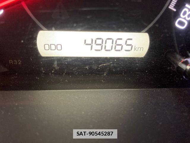 Toyota NOAH 2021-02 7787689-27