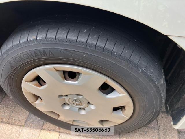 Toyota NOAH 2007-08 7787669-9