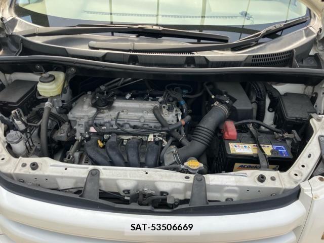 Toyota NOAH 2007-08 7787669-1