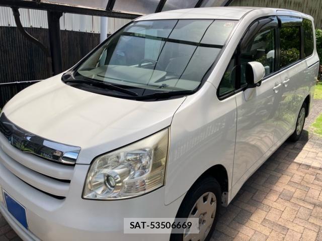 Toyota NOAH 2007-08 7787669-3