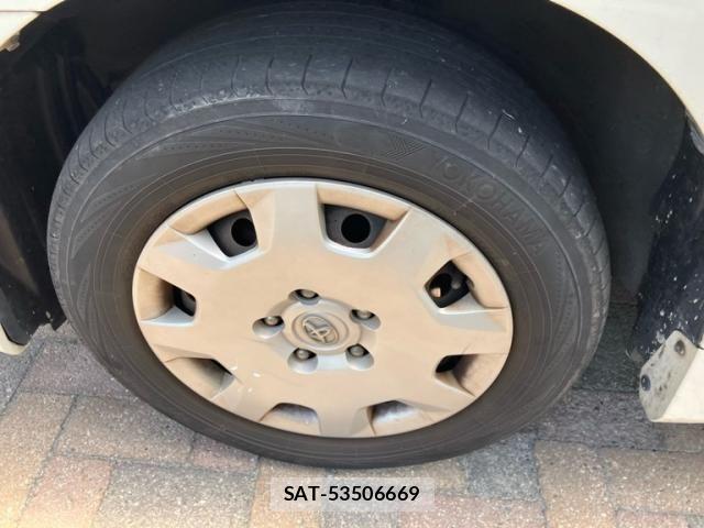 Toyota NOAH 2007-08 7787669-7