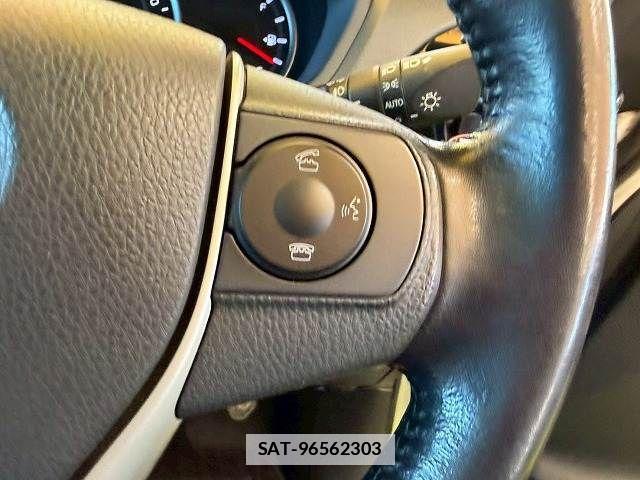 Toyota NOAH 2014-01 7787688-11