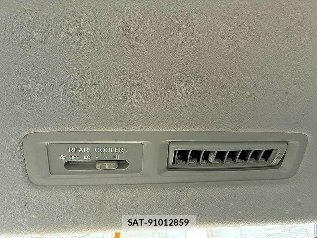 Toyota NOAH 2013-02 7878424-26