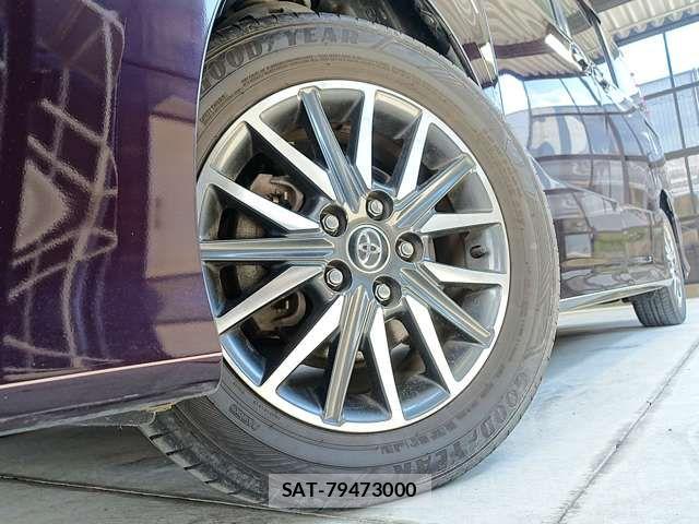 Toyota NOAH 2015-12 7878411-9