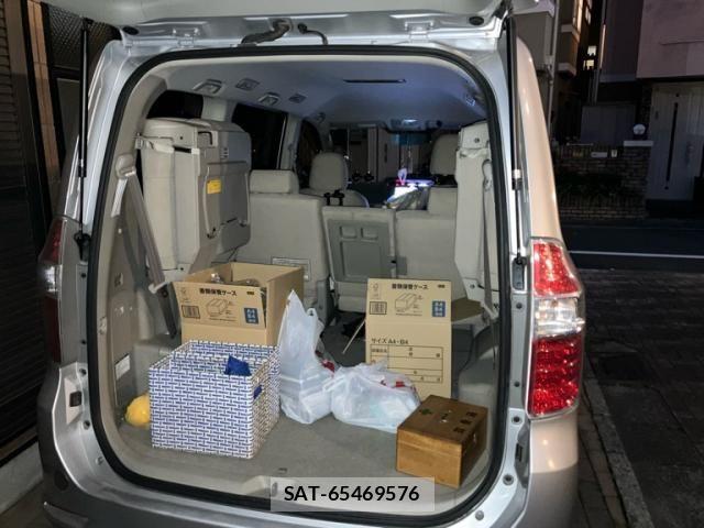 Toyota NOAH 2009-09 7878431-11