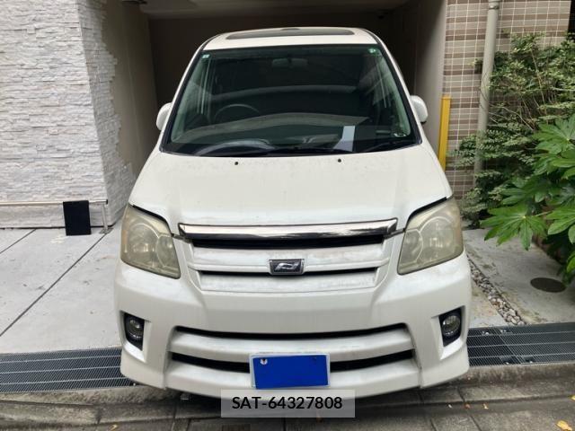 Toyota NOAH 2005-06 7878428-0