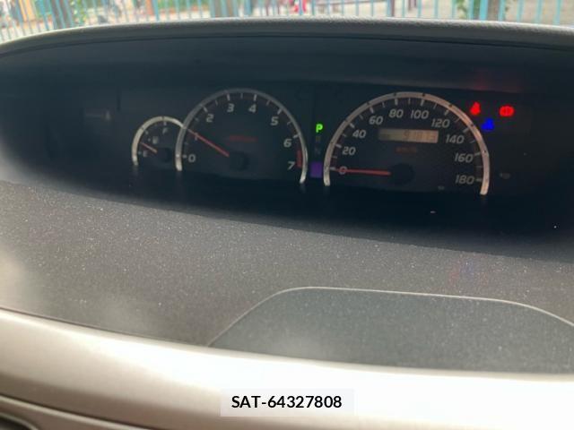 Toyota NOAH 2005-06 7878428-17