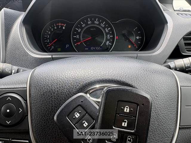 Toyota NOAH 2017-07 7878409-6