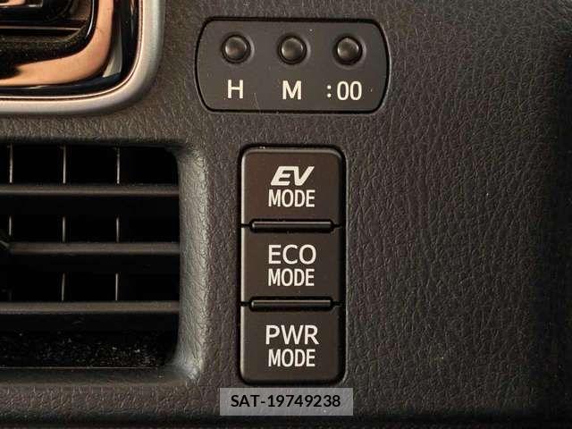 Toyota NOAH 2020-04 7878400-16