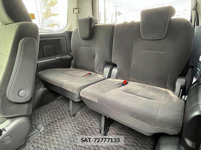 Toyota NOAH 2013-03 7878414-16