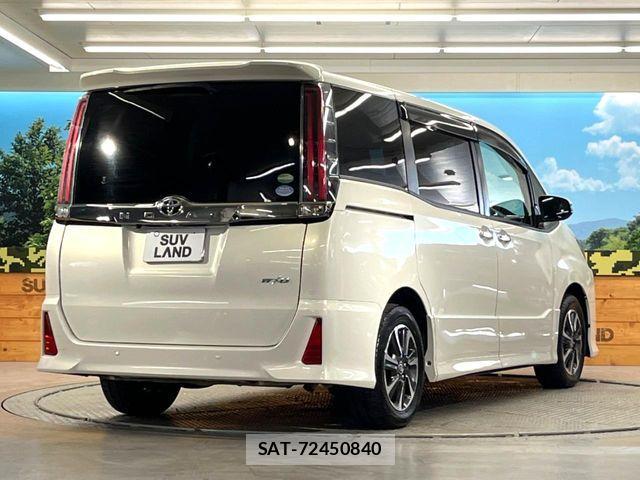 Toyota NOAH 2019-09 7878406-16