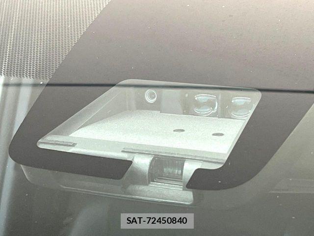 Toyota NOAH 2019-09 7878406-5