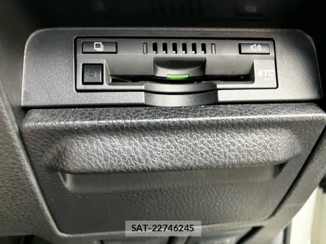 Toyota NOAH 2020-06 7878402-12