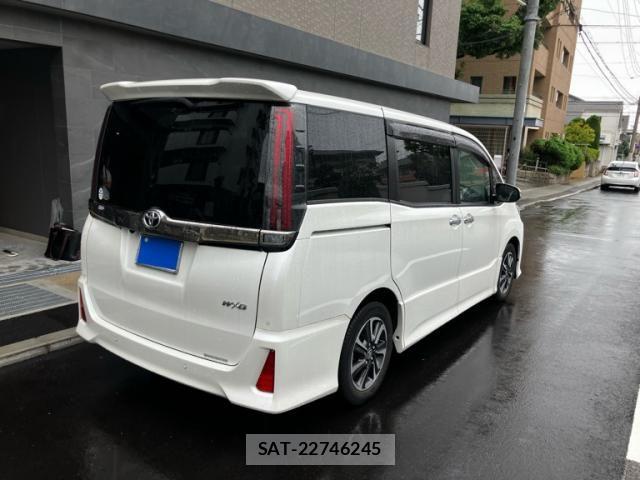 Toyota NOAH 2020-06 7878402-2