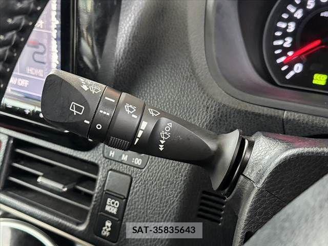 Toyota NOAH 2018-10 7878407-18