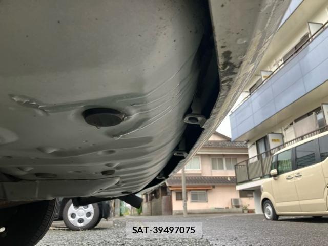 Toyota NOAH 2009-10 7878430-6