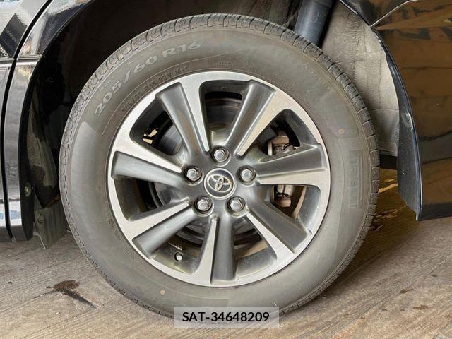Toyota NOAH 2019-09 7878404-12