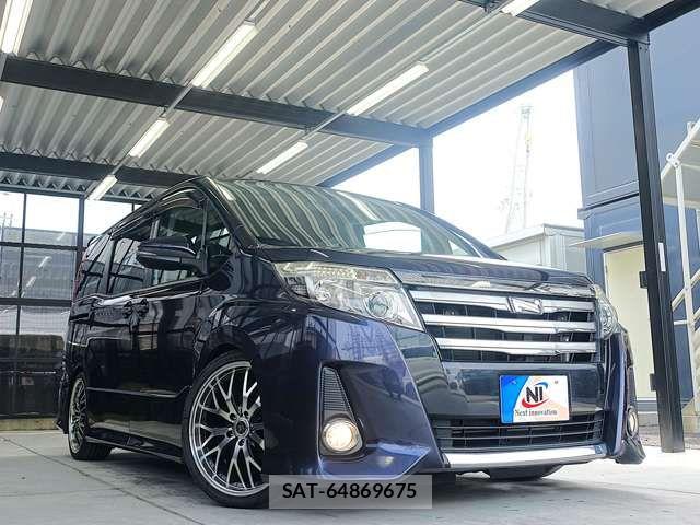 Toyota NOAH 2015-12 7878412-13
