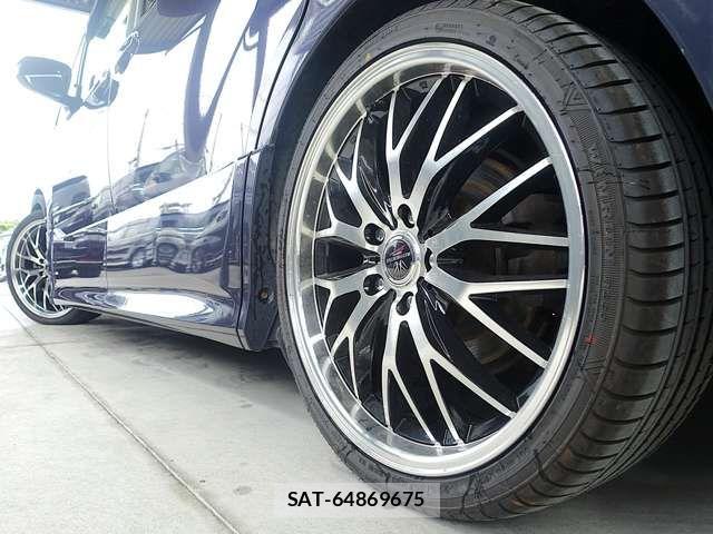 Toyota NOAH 2015-12 7878412-18