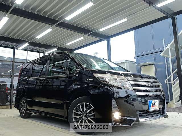 Toyota NOAH 2015-12 7878410-11