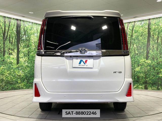 Toyota NOAH 2021-12 7878399-15