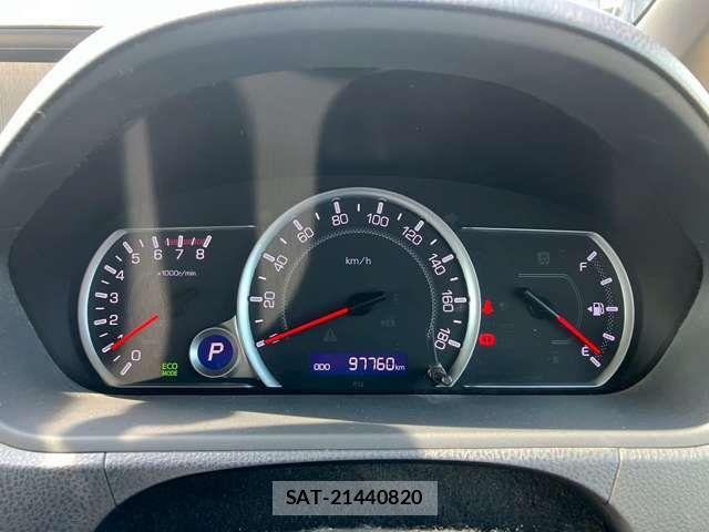 Toyota NOAH 2015-01 7903139-12