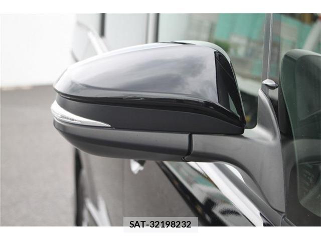 Toyota NOAH 2018-06 7903137-29