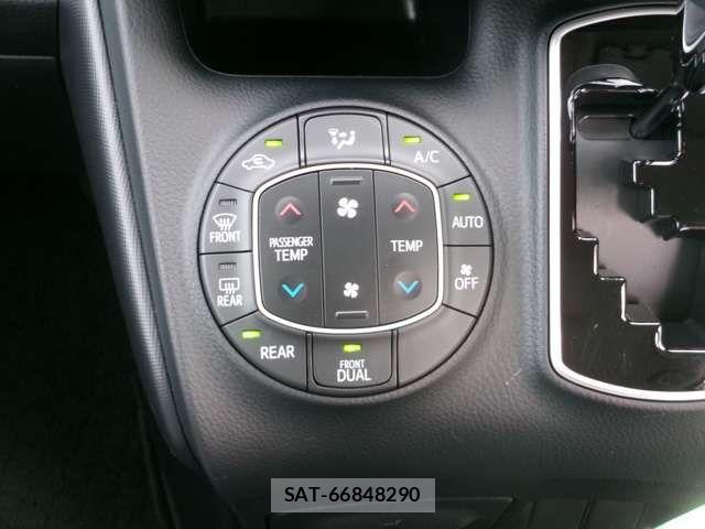 Toyota NOAH 2021-05 7903136-13