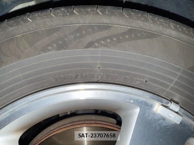Toyota NOAH 2002-04 7903142-9