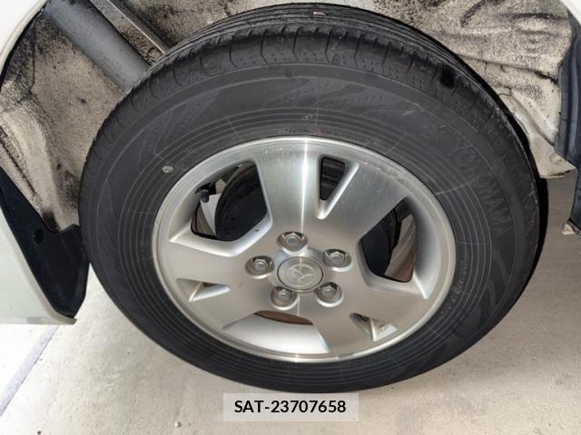 Toyota NOAH 2002-04 7903142-11