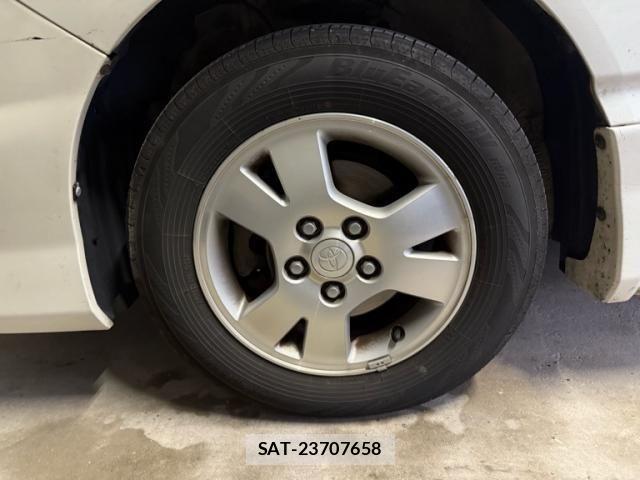 Toyota NOAH 2002-04 7903142-13