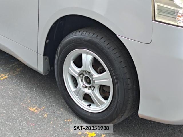 Toyota NOAH 2009-08 7903141-10