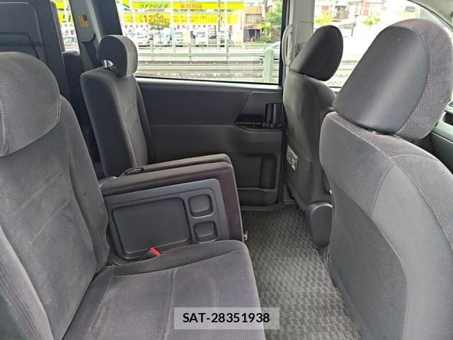 Toyota NOAH 2009-08 7903141-20