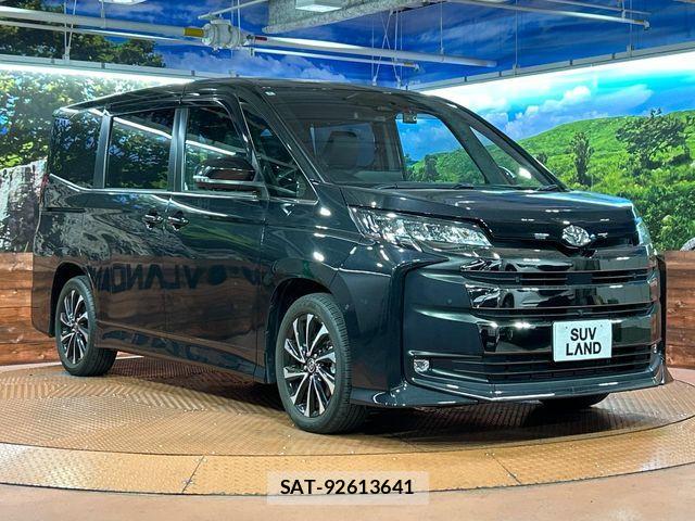 Toyota NOAH 2022-04 7903134-15