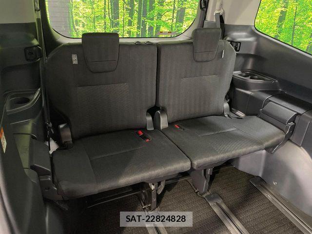 Toyota NOAH 2022-07 7903135-9