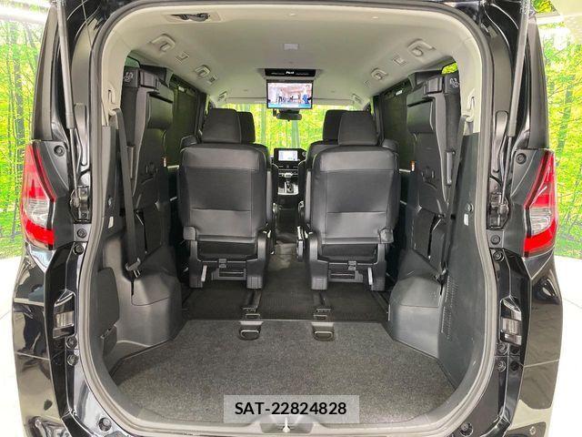 Toyota NOAH 2022-07 7903135-10