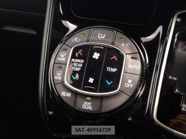 Toyota NOAH 2018-02 7903138-13