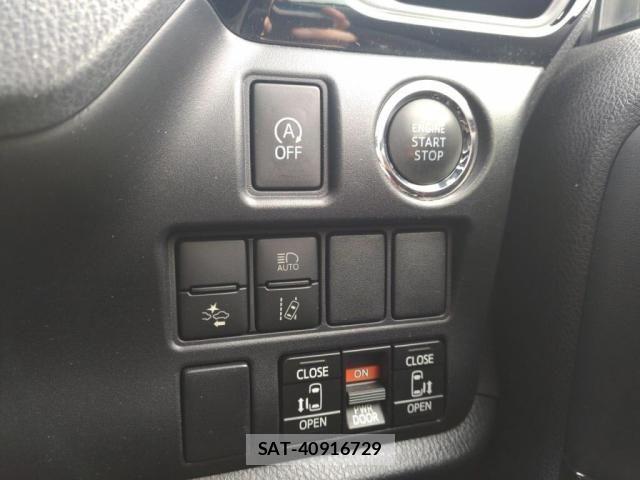 Toyota NOAH 2018-02 7903138-15