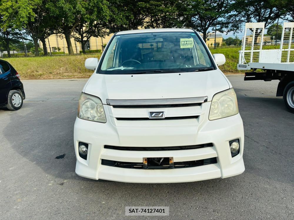 Toyota NOAH 2005-03 7683584-7