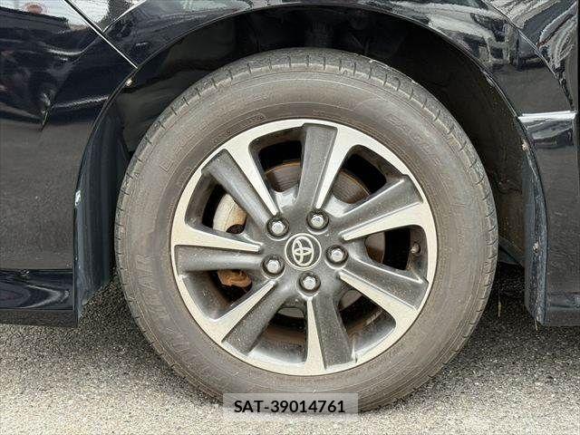 Toyota NOAH 2019-02 7962980-27