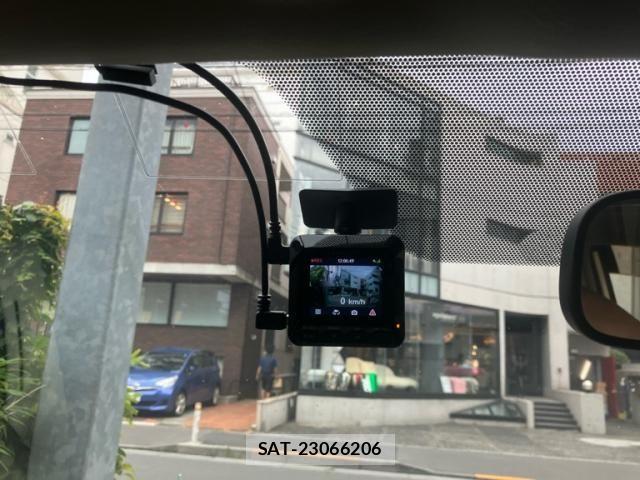 Toyota NOAH 2010-07 7962987-14