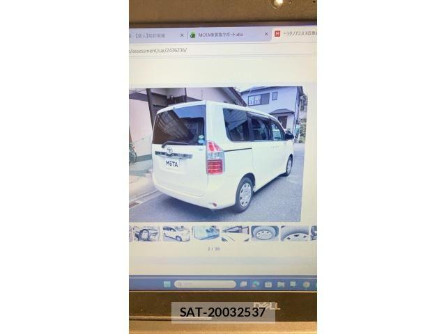 Toyota NOAH 2009-06 7962988-1