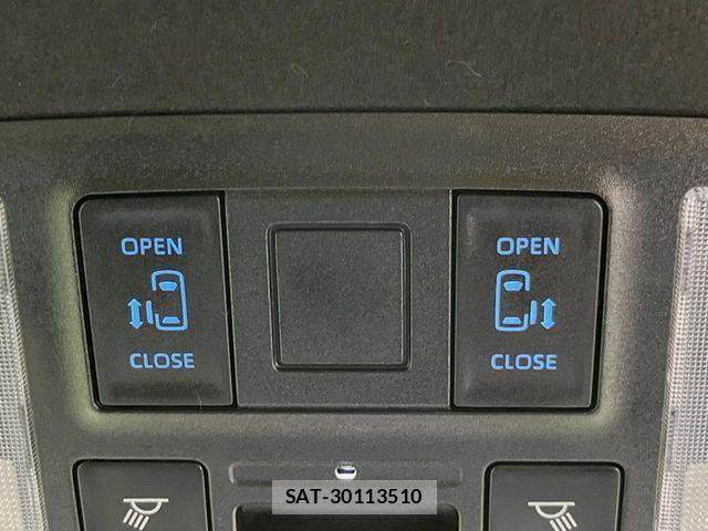 Toyota NOAH 2024-07 7962977-4