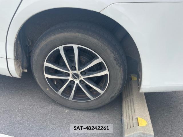 Toyota NOAH 2012-04 7980342-6