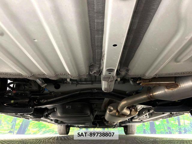 Toyota NOAH 2023-01 7980321-18