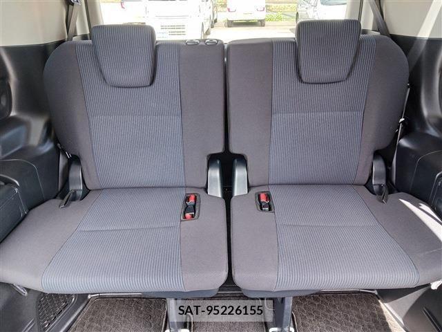 Toyota NOAH 2021-07 7980326-17