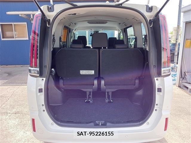 Toyota NOAH 2021-07 7980326-18